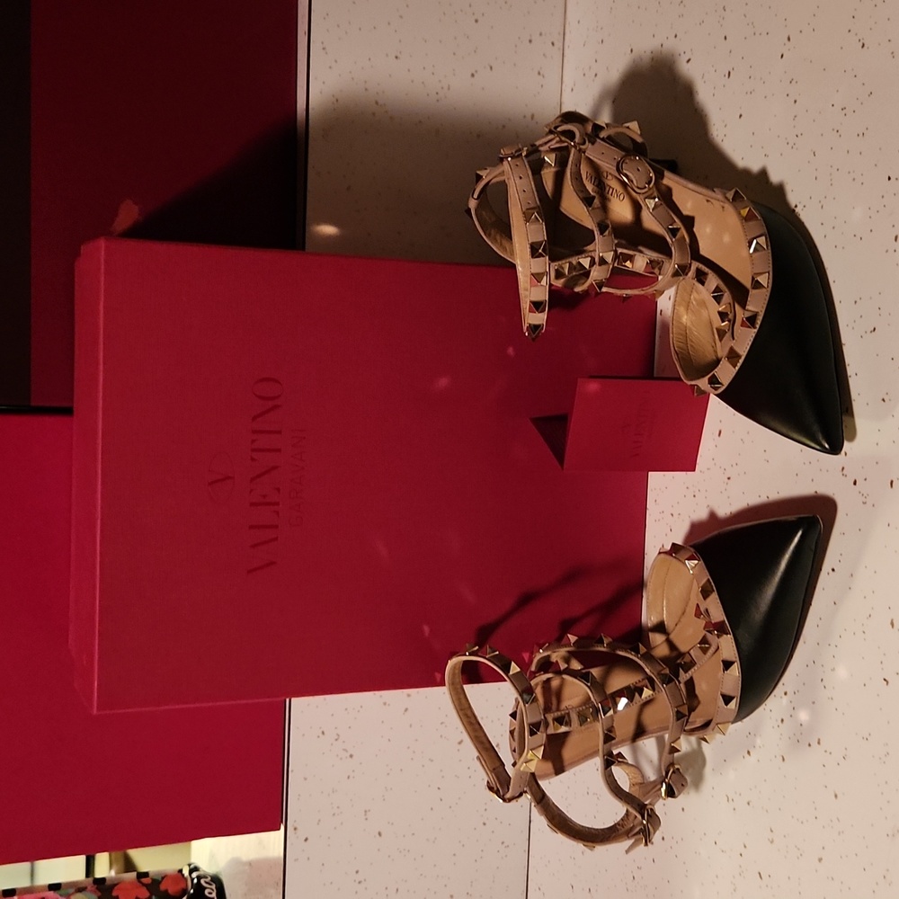 Valentino Caged Rockstud Pump